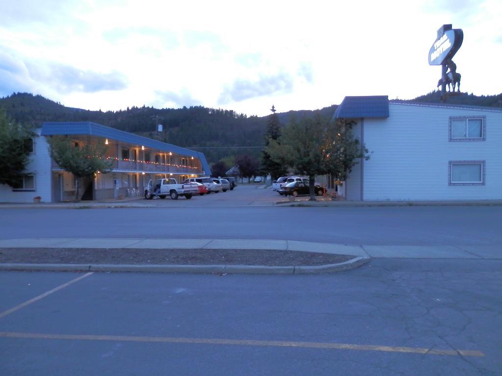 Trail Motel Келог Екстериор снимка