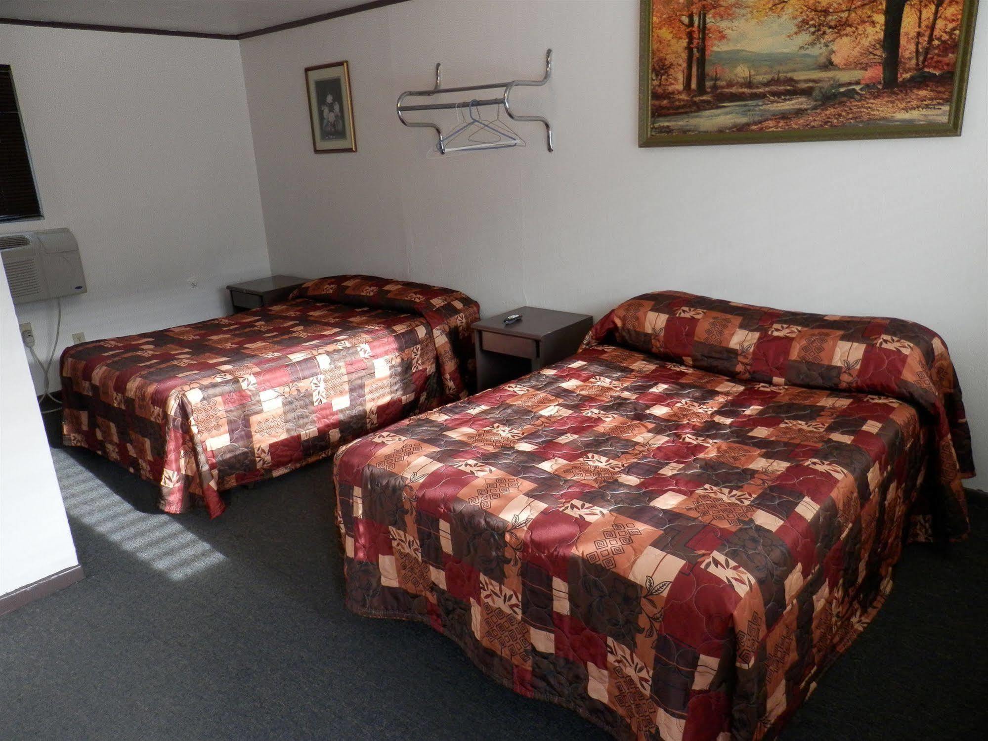 Trail Motel Келог Екстериор снимка